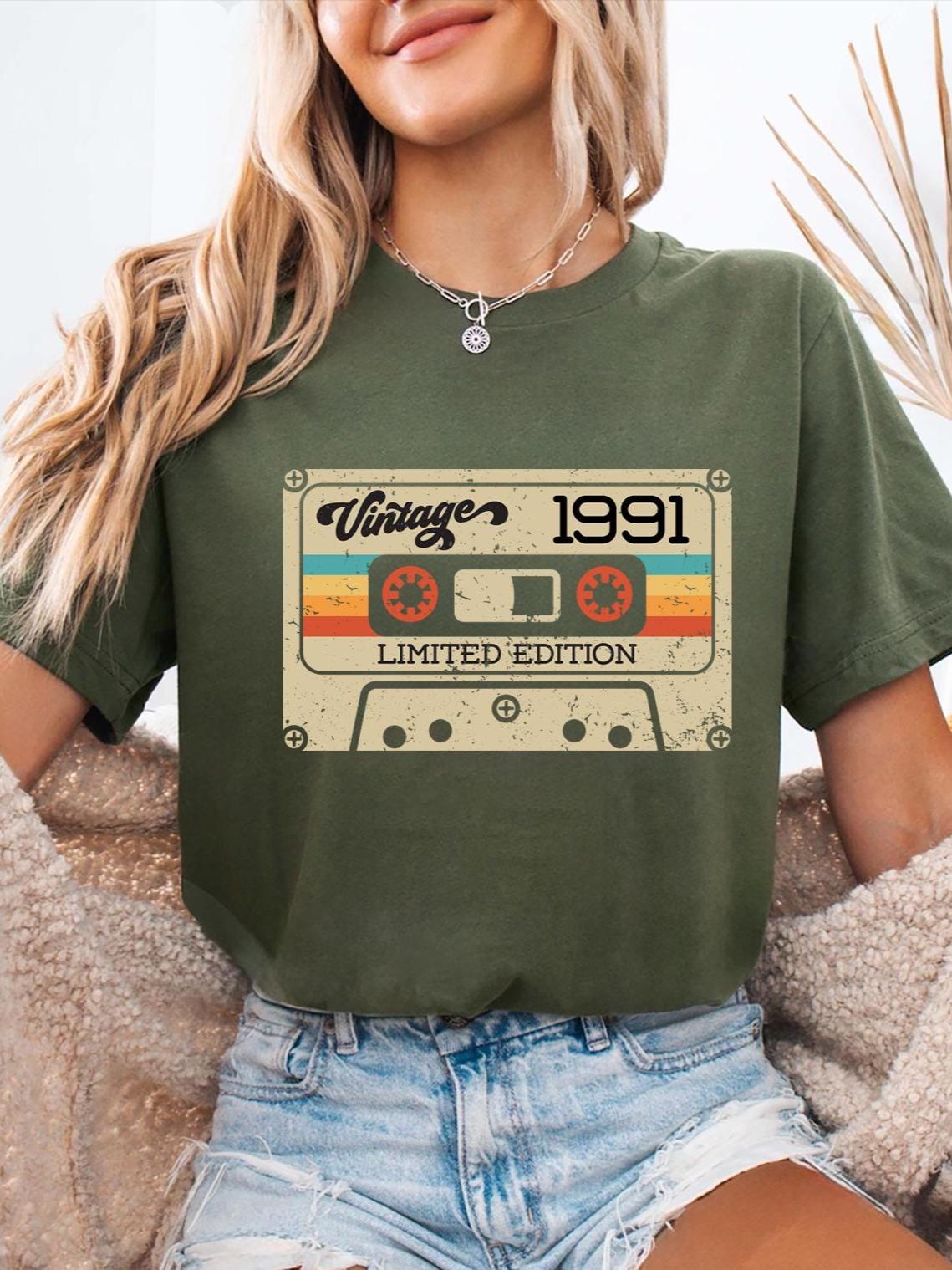 Vintage 1991 Design - Etsy