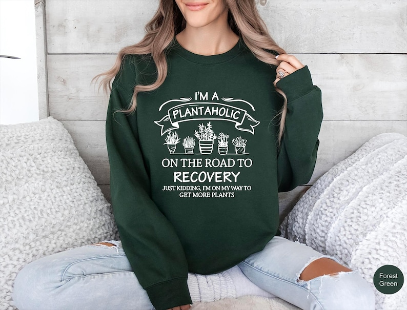 Cute Plantaholic Shirt, Plant Lover T Shirt, Plant Lady Shirt, Funny Gardener Gift, Cute Vegan TShirt, House Plants Shirt, Botanical T-Shirt image 4