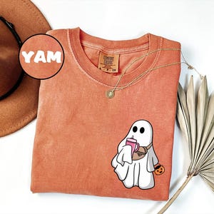 Comfort Colors® Сute Ghost Coffee Shirt, Сute Little Ghost Iced Coffee t-shirt, Boo Ghost Shirt, Ghost Coffee Shirt, Halloween Coffee Lovers