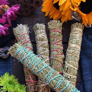 Organic Natural Cedar Bundle, 7-8&quot; large bundles, 1 stick / Protection, Smudge, Natural Incense, Smudging, Clearing, Yoga, Housewarming Gift