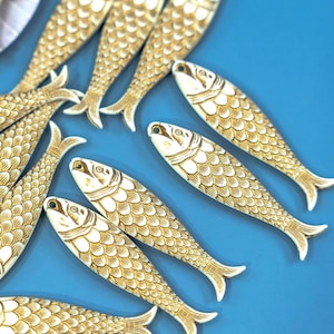 Ivory Gold German Resin Fish Charm: 38mm Fish Jewelry Pendant, 1 Piece