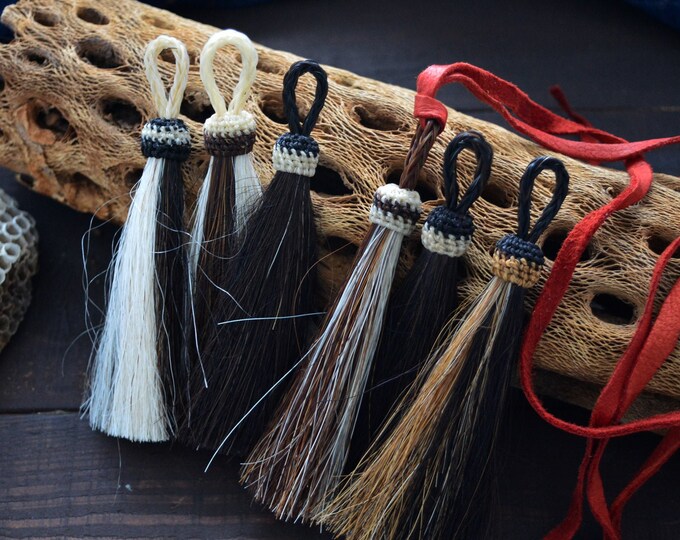 Two Tone 4 Horse Hair Tassels, Natural Color Horse Hair Tassel, 1
