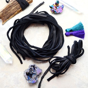 Black, 5mm Deer Suede Leather Lace, 40" strap (1pc)  / Deer Lace, Elk Lace, Deerskin, Buckskin, Deer Leather, Jewelry Supplies