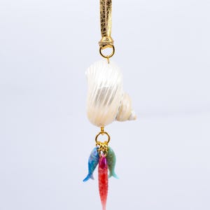 Turbo Shell Connector Pendant, TOP BOTTOM Drilled Shell, Delphinula Shell Charm, One Pearlized Shell for Jewelry Making