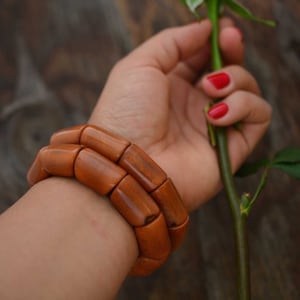 Caramel Brown River Bead Stretch Tagua Bracelet, Eco-Friendly Fair Trade Jewelry, Handmade Vegetable Ivory Bracelets, Unique Gift for Her
