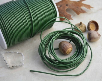 Dark Emerald Green: 2mm Leather Cord, Genuine Round Leather,  Indian Leather, Supple Leather, 2mm Round Leather / Choose your length