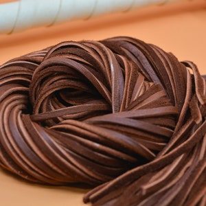 Chocolate Brown Deerskin Leather Lace – 3mm x 36 inches | Soft Deer Leather Strap, USA-Made | Jewelry, Fringe, Crafts, Boho and Tribal DIY Supplies