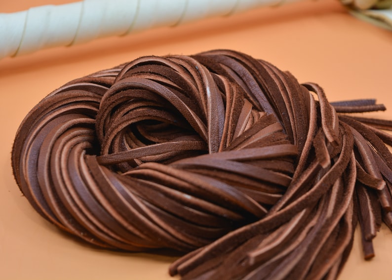 Chocolate Brown Deerskin Leather Lace – 3mm x 36 inches | Soft Deer Leather Strap, USA-Made | Jewelry, Fringe, Crafts, Boho and Tribal DIY Supplies
