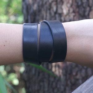 Black Leather Strap, 20mm wide, Eco Friendly Leather Made in the USA, sold in 16&quot; increments / Leather Straps, Leather Cord, Leather Jewelry