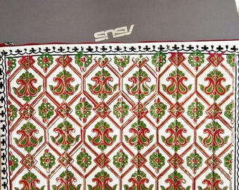 Block print laptop bag with floral pattern, handmade, lightweight & protective laptop bag made from 100% cotton. Floral hand embroidery.