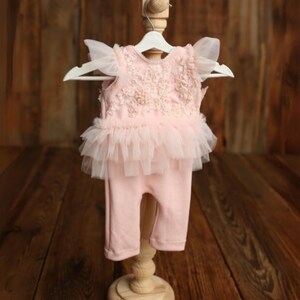 Newborn Lace Romper - Pink Tulle Baby Girl Outfit for Photoshoots - Newborn Photo Prop