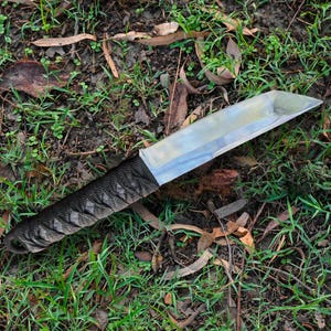 Handmade Tanto Knife: High Carbon Steel, Black Paracord Grip