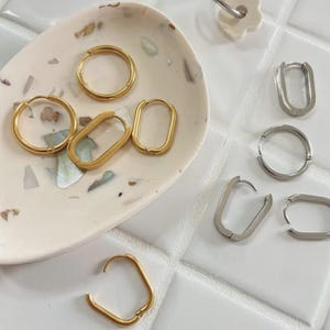 Ovala eller runda ringörhängen, örhängen i rostfritt stål i guld eller silver, enkla ringar för utbytbara ringar och munkörhängen