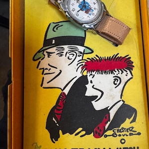Vintage 1950&#39;s Dick Tracy Tan Strap Novelty Wrist Watch with Original Box