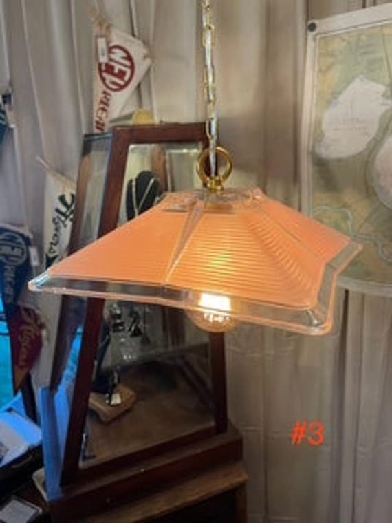 アールデコ フロストガラス 吊り下げライトのガラス① ピンク