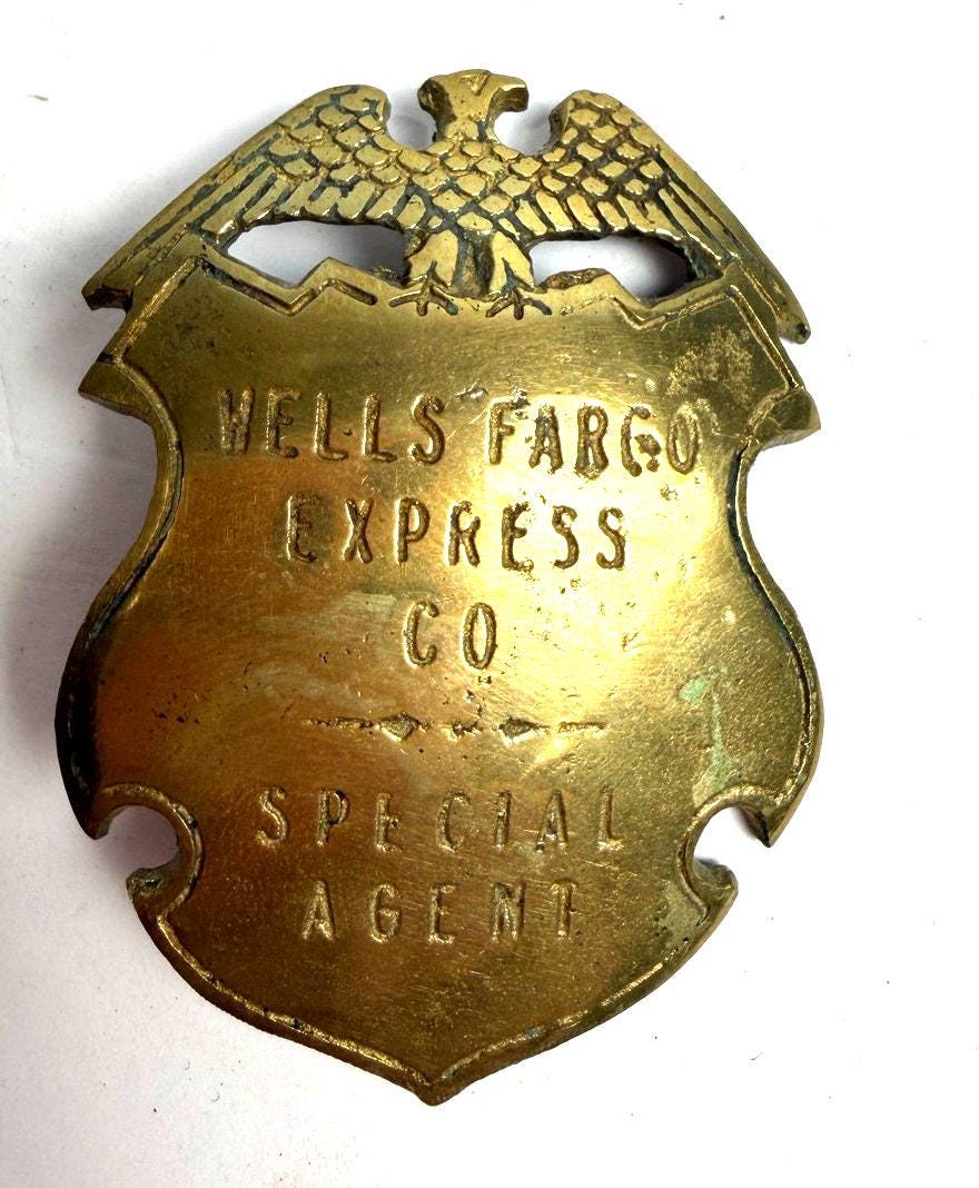 Wells fargo badge - Etsy 日本