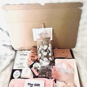 Birthday pamper gift box, thinking of you, gifts for her, self care package, hug in a box,relaxation gift, spa package, personalised gift