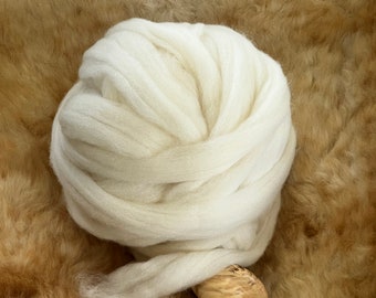 Targhee Wool "Snake Face"  Combed Top  (4 OZ.)  Professionally Processed at Zeilinger Wool Co.