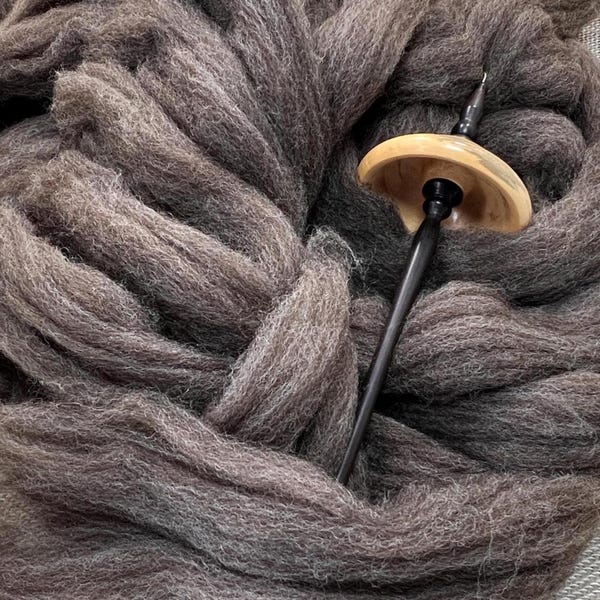 Undyed Rambley Combed Top | Sustainable Wool Spinning Fiber | Dark Gray | 4 oz