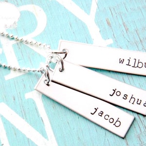 Triple Rechthoek Tag ketting gepersonaliseerd met namen hand gestempeld afbeelding 1