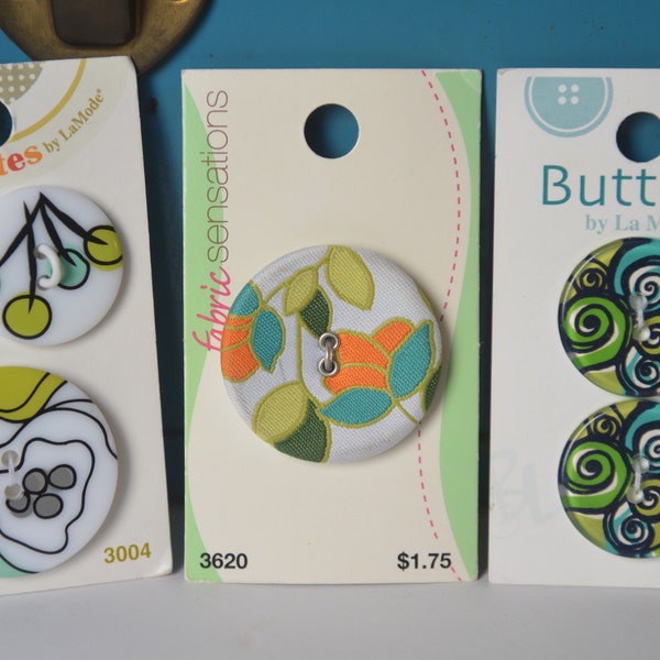 Retro Button Collection - Various Brands - Fabric Sensations. La Mode - Hippie Style Button Cards