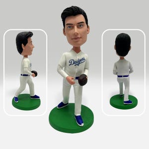 Custom Baseball Bobblehead: Personalized Player Figurine, Polymer Clay
