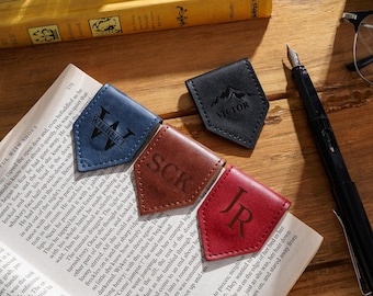 Personalized Leather Magnetic Bookmark, Initials Leather Bookmark, Engraved Leather Bookmark, Custom Name Bookmark, Handmade Book Lover Gift