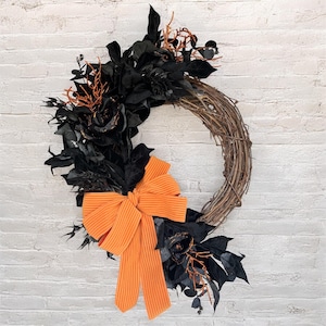 Black Halloween Wreath for Front Door, Goth Glam, Orange bow wreath, Black and orange wreath, Fall Decor for Front Porch, Gothic decor, Goth