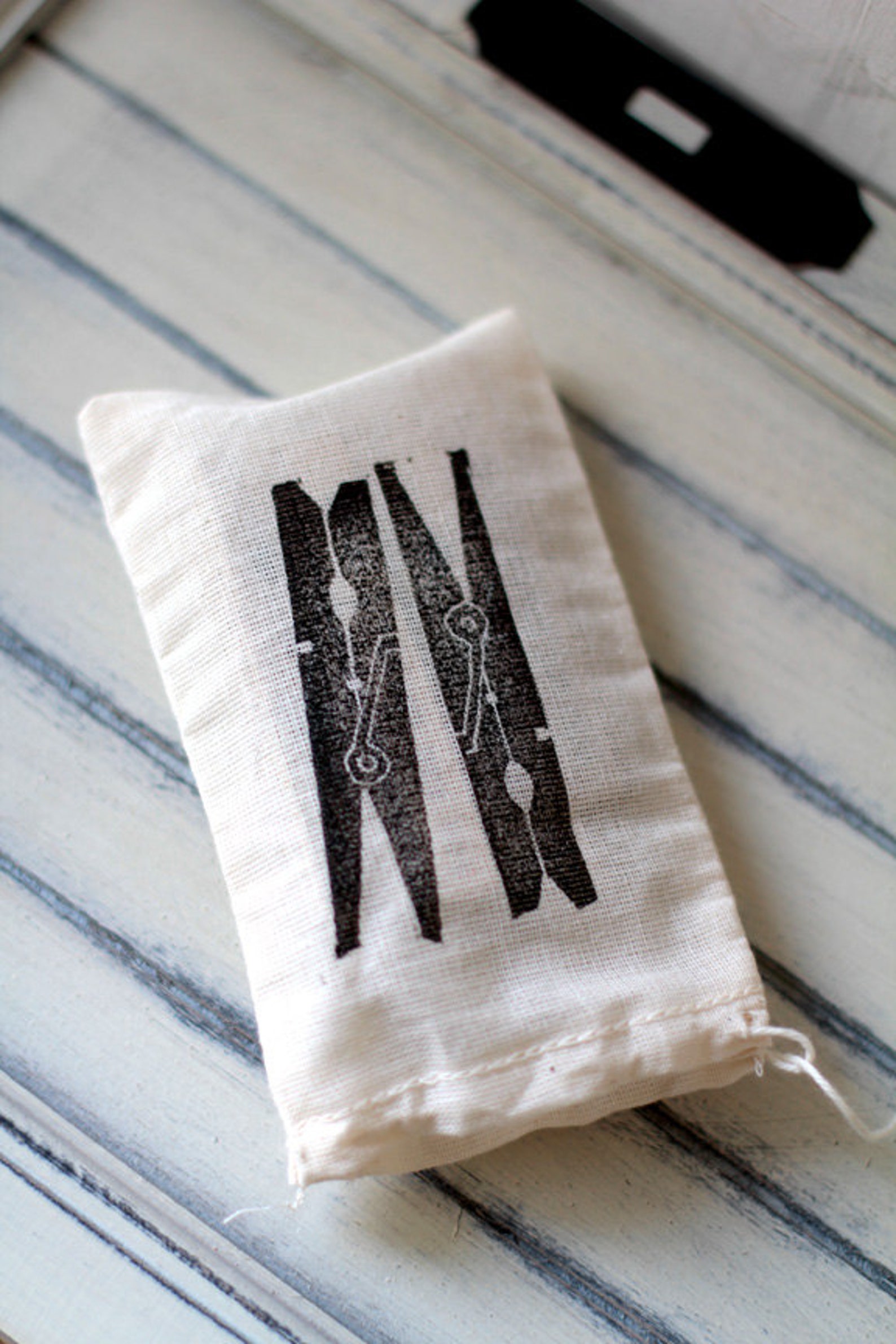 Clothespins escort card holder note holder photo clipper Etsy