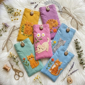 Cat Hand-Embroidered Glasses Case – Handmade Eyeglass Pouch with Cute Kitty Designs – Padded & Shockproof Eyewear Sleeve Gift for Cat Lovers image 3