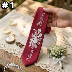 Cravatta da matrimonio personalizzata con nome ricamato per sposo e testimoni, cravatta in lino personalizzata con mughetto, elegante regalo con monogramma per la coppia.