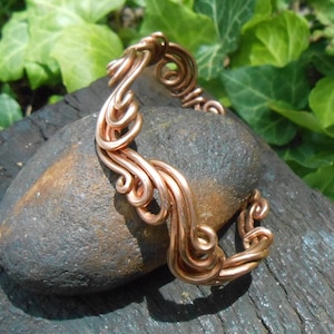COPPER FLOW BRACELET, Bohemian Hippie Bangle, Ladies Arthritis Cuff, Art Nouveau Style Gift, Thick Wire Wrap Bracelet, 7th Anniversary