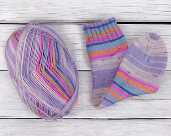 Self Striping Sock Yarn, Lavender Purple Rainbow Wool Yarn, 75% Wool Fingering Weight, Bright Striped Sock Yarn, 4 Ply Knitting Yarn