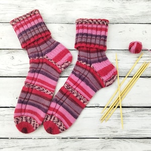 Knitting Pattern PDF – Easy Sock Knitting, Beginner Sock Pattern, Cozy Cable Knit Socks, Cuff Down Knitted Socks Tutorial