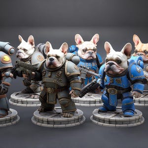Può includere: Una collezione di figurine dettagliate raffiguranti bulldog francesi in varie pose di armature da battaglia, ognuno con un'arma. Le figurine sono dipinte in tonalità di blu, grigio e rosso, in piedi su basi di pietra circolari.
