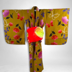 Kids Vintage Japanese Yukata, Yukata Japonaise Vintage Enfant, Mustard Floral & Butterfly Print, Yellow-Orange Obi, Made in Japan, CYG2075-A