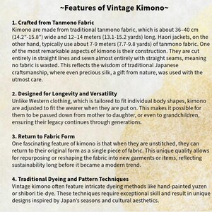 Puede incluir: Texto sobre un fondo crema que detalla las caracter&iacute;sticas de los kimonos vintage. El texto describe la tela, la construcci&oacute;n, la longevidad y las t&eacute;cnicas de te&ntilde;ido. La tela del kimono mide unos 36-40 cm de ancho y 12-14 metros de largo. El texto tambi&eacute;n menciona la artesan&iacute;a tradicional japonesa.