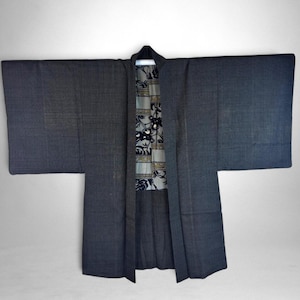 Vintage Men’s Japanese Silk Haori, Veste Kimono Japonais pour Homme, Scenic Lining, Made in Japan, MH2122A