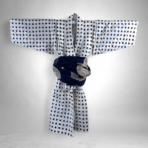 Kids Vintage Japanese Yukata, Yukata Japonaise Vintage Enfant, Multicolor Grid Pattern, Obi Bleu Foncé, Made in Japan, CYB2044-A