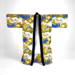 Vintage Japanese Long Juban, Kimono Intérieur Homme, Hawk & Koi Motif with Kabuto and Treasures, Made in Japan, MNJ2125A