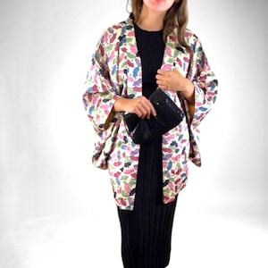 Japanese Vintage Kimono Haori, Beautiful Vintage Robe, Elegant Kimono Jacket, Gift For Her, Authentic Japanese Kimono, Made In Japan, #H035
