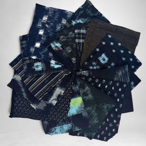 15-Piece Vintage Japanese Kasuri Fabric Set – Indigo Boro 3&quot;x3&quot;, Kofu Scraps, Stoffreste, Tissu Japonais, Made in Japan, S2177A