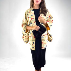 Japanese Vintage Kimono Haori, Beautiful Vintage Robe, Elegant Kimono Jacket, Gift For Her, Authentic Japanese Kimono, Made In Japan, #H019