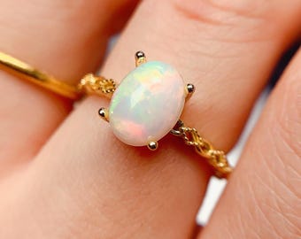 Natürlicher Opal Sterlingsilber Ring: Zierlicher Oktober Geburtsstein Schmuck