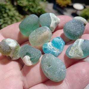 9 pcs authentic sea glass / Beach glass / S-315