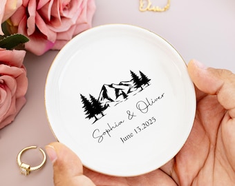 Personalized Mountain Jewelry Dish,Custom Names Ring Dish,Couples Gift,Wedding Gift,Unique Bride To Be Gift,Anniversary Gifts for Her