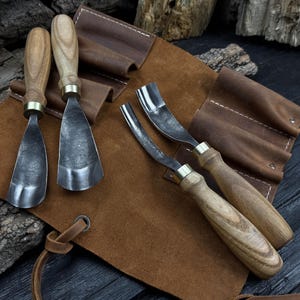 Hand-Forged Bent Gouges – 52100 Steel Blades with Ash Wood Handles – Choose Single Gouge or Full Set with Leather Roll – Spoon Carving Tools