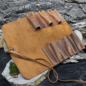 How to Store Carving Sets Safely: Expert Tips for Protection