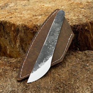 Hand Forged Kiridashi Knife. Leatherworking Tool. Marking Knife with Rounded Blade. Carbon Steel. Utility Knife. Beginners Tool. with Cover.