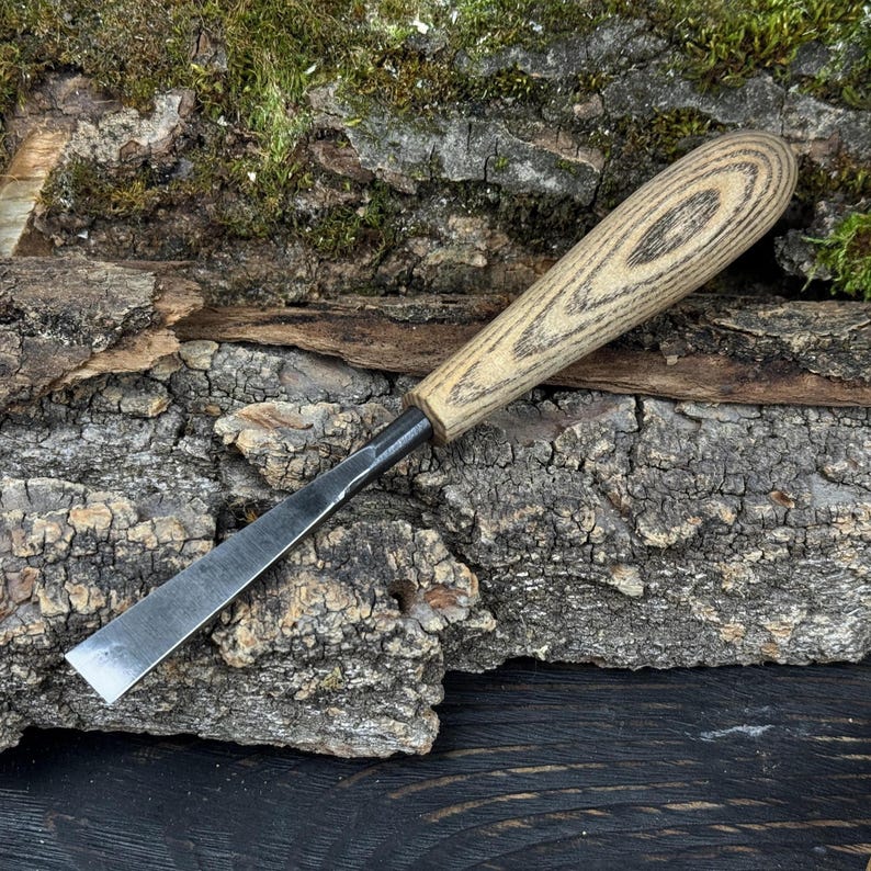 Detail Carving Chisel – Hand-forged 52100 Carbon Steel Blade, Ash Wood ...